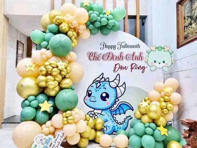 Dịch Vụ Trang Trí Đầy Tháng Hà Nội Cho Bé Đình Anh – Tone Bóng Xanh Cam Vàng Năng Động & Cá Tính 5 Dịch Vụ Trang Trí Đầy Tháng Hà Nội Cho Bé Đình Anh – Tone Bóng Xanh Cam Vàng Năng Động & Cá Tính