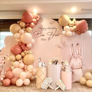 Trang Trí Backdrop Sinh Nhật Cho Bé Bảo Hân