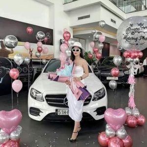 Dịch vụ trang trí lễ bàn giao xe ô tô đẹp tại hà nội